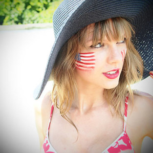 Taylor Swift Loves America