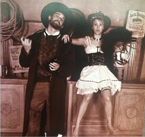 Kaley Cuoco and Ryan Sweeting Old West Photo